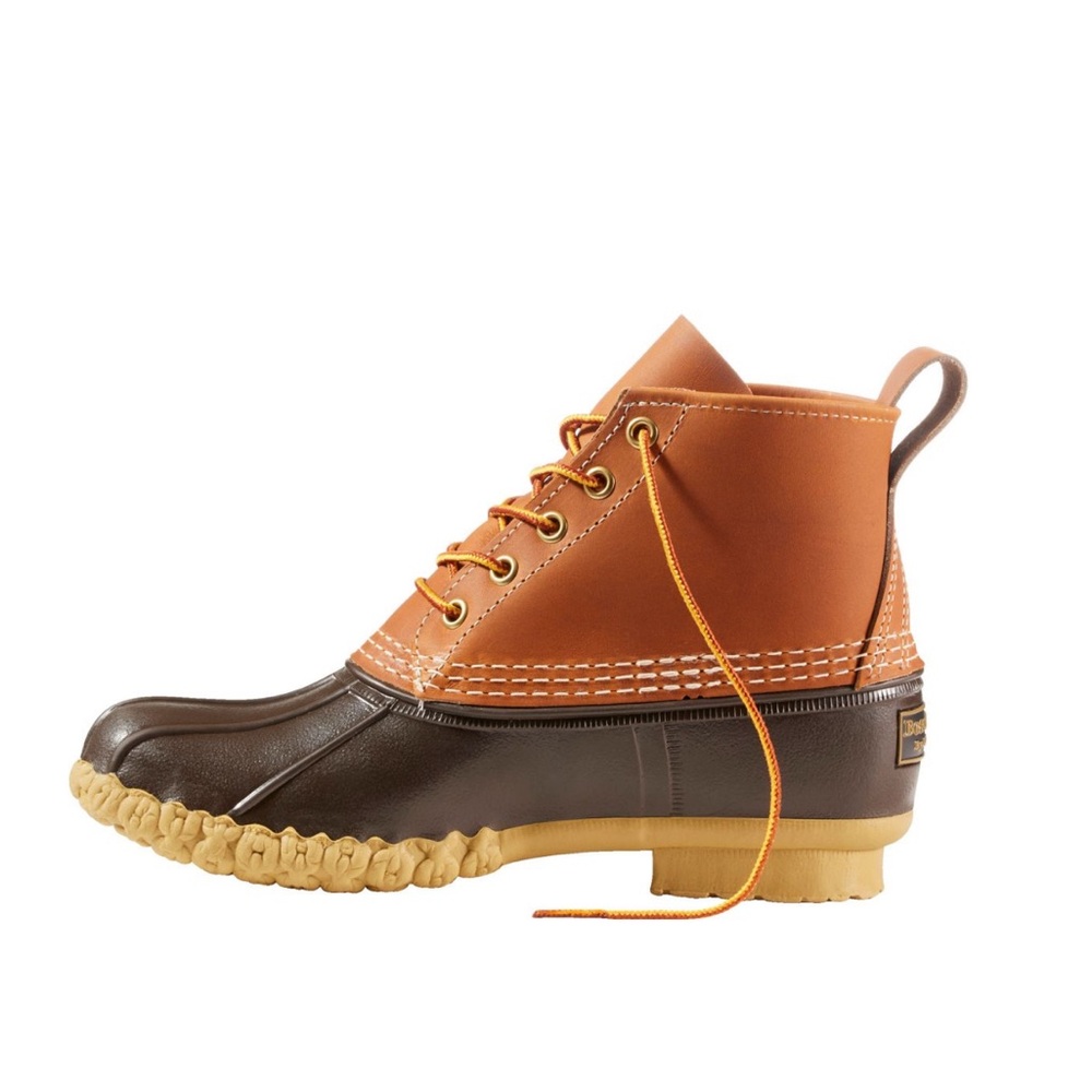 L.L.Bean 6 inch classic bean boot. Size 6, runs big